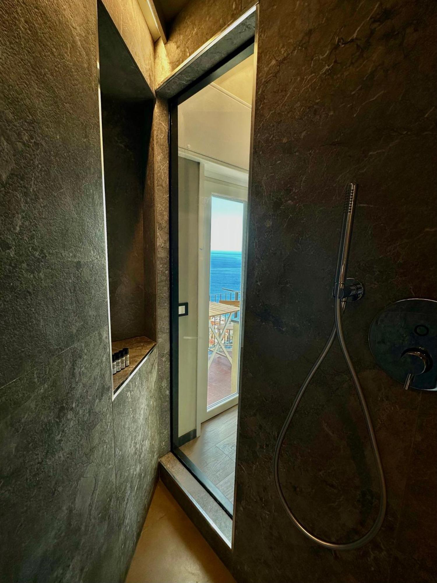 The Upper House Διαμέρισμα Ριοματζόρε Εξωτερικό φωτογραφία